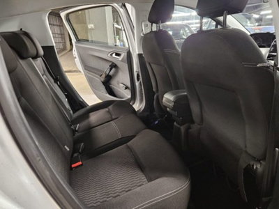 Peugeot 208 75 5 porte Active (11)