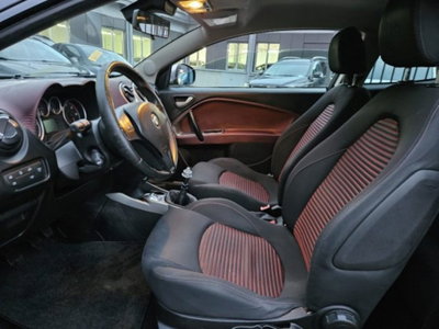 Alfa Romeo MiTo 1.3 JTDm-2 95 CV S&S Distinctive (8)