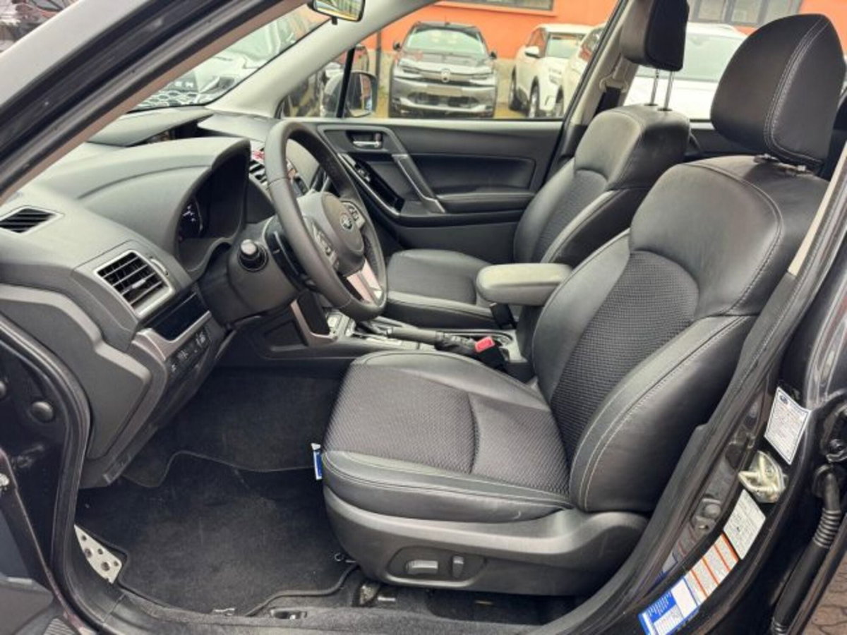 Subaru Forester 2.0d Lineartronic Sport Unlimited (14)