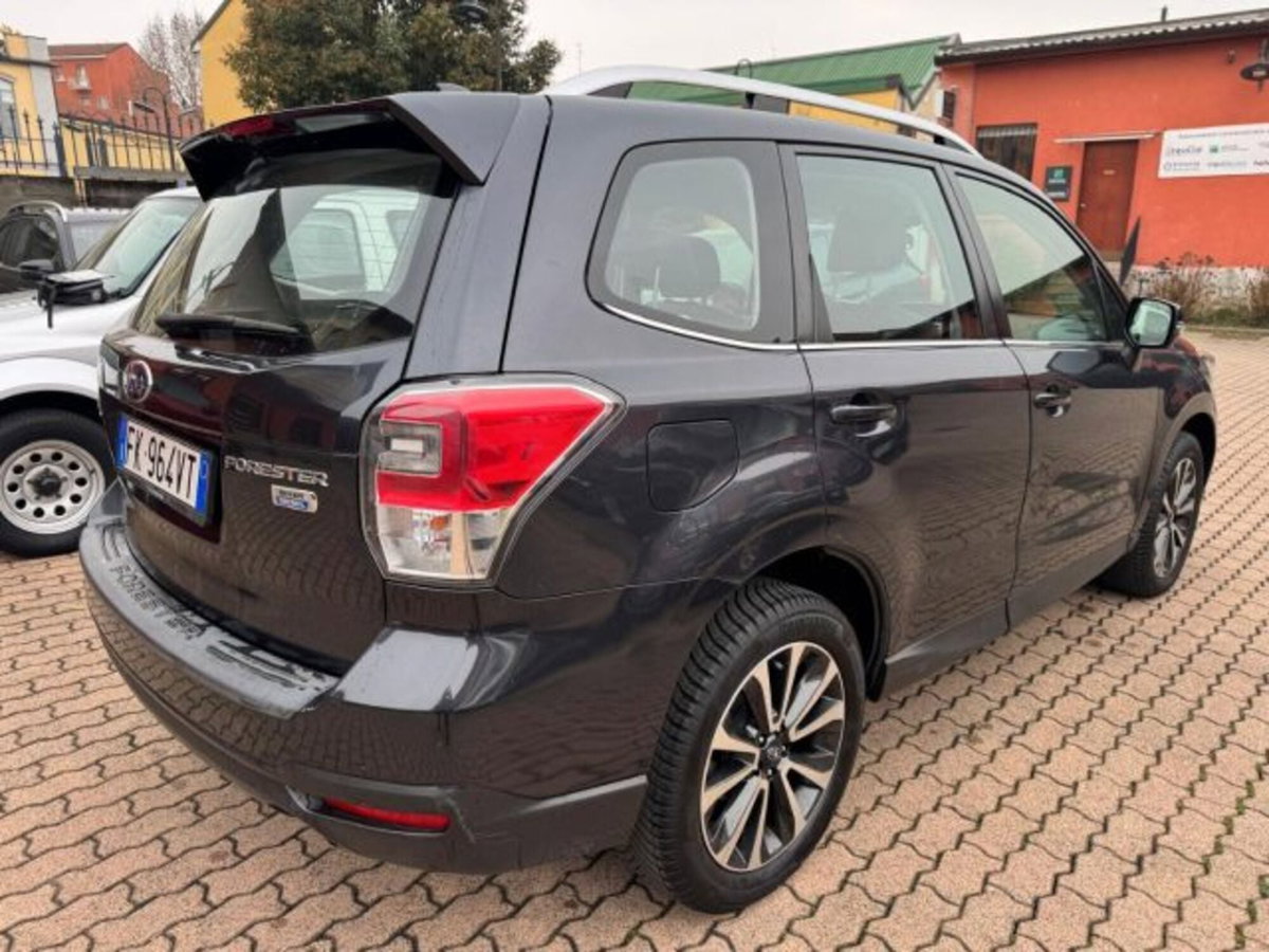 Subaru Forester 2.0d Lineartronic Sport Unlimited (6)