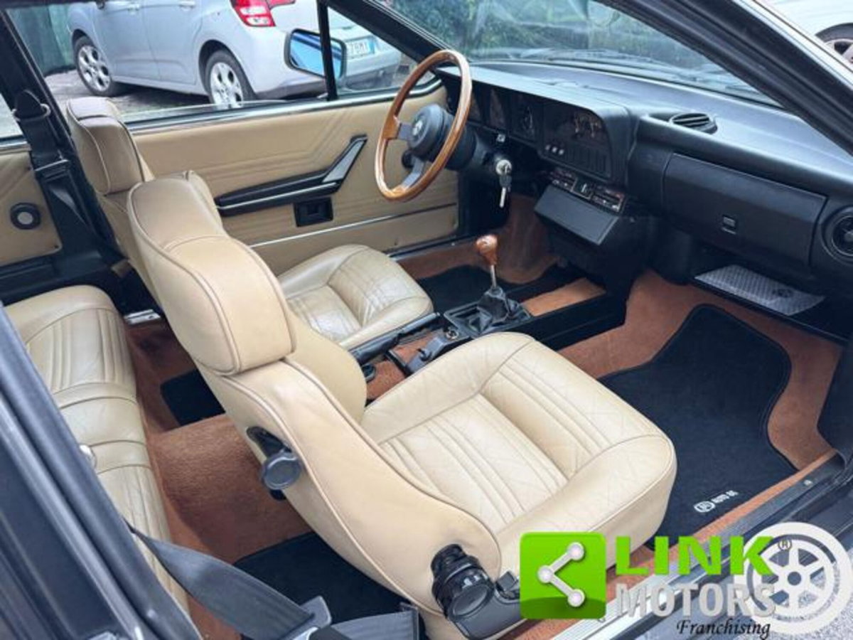 Alfa Romeo Alfetta GTV 6 2.5i (8)
