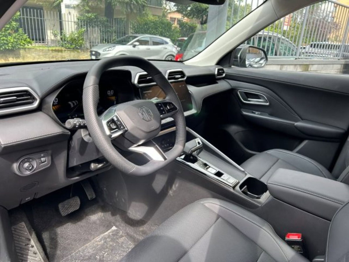 Mg ZS ZS 1.5 Luxury (6)