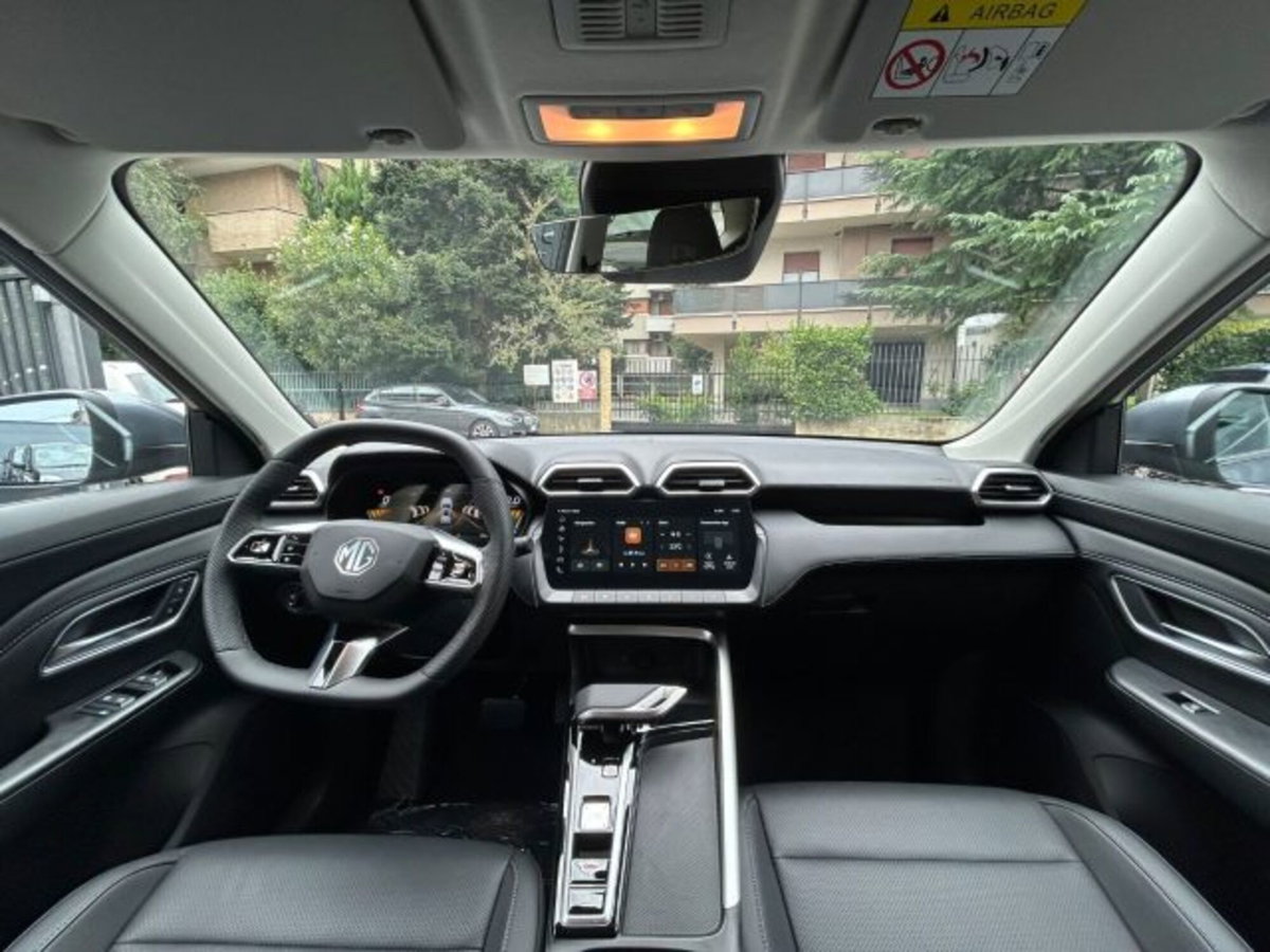 Mg ZS ZS 1.5 Luxury (7)
