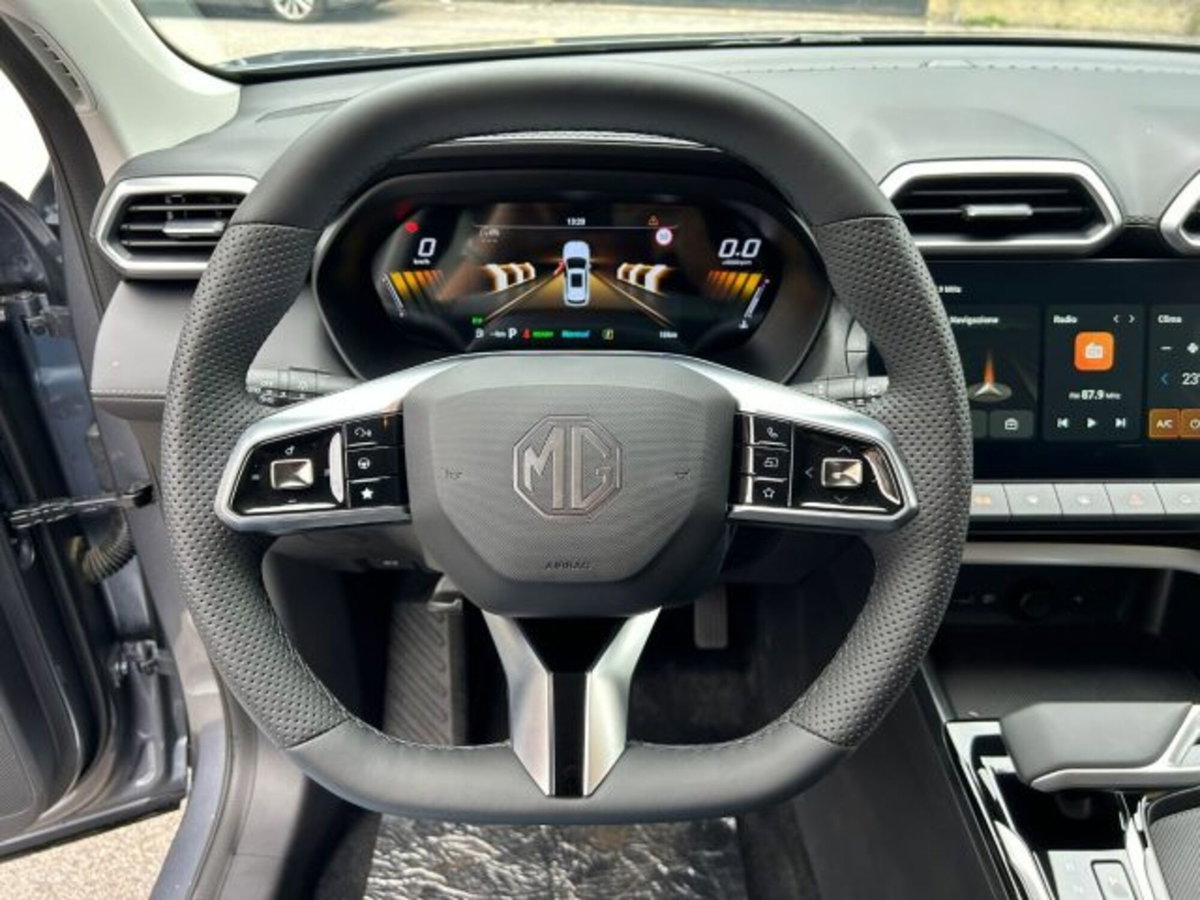 Mg ZS ZS 1.5 Luxury (9)