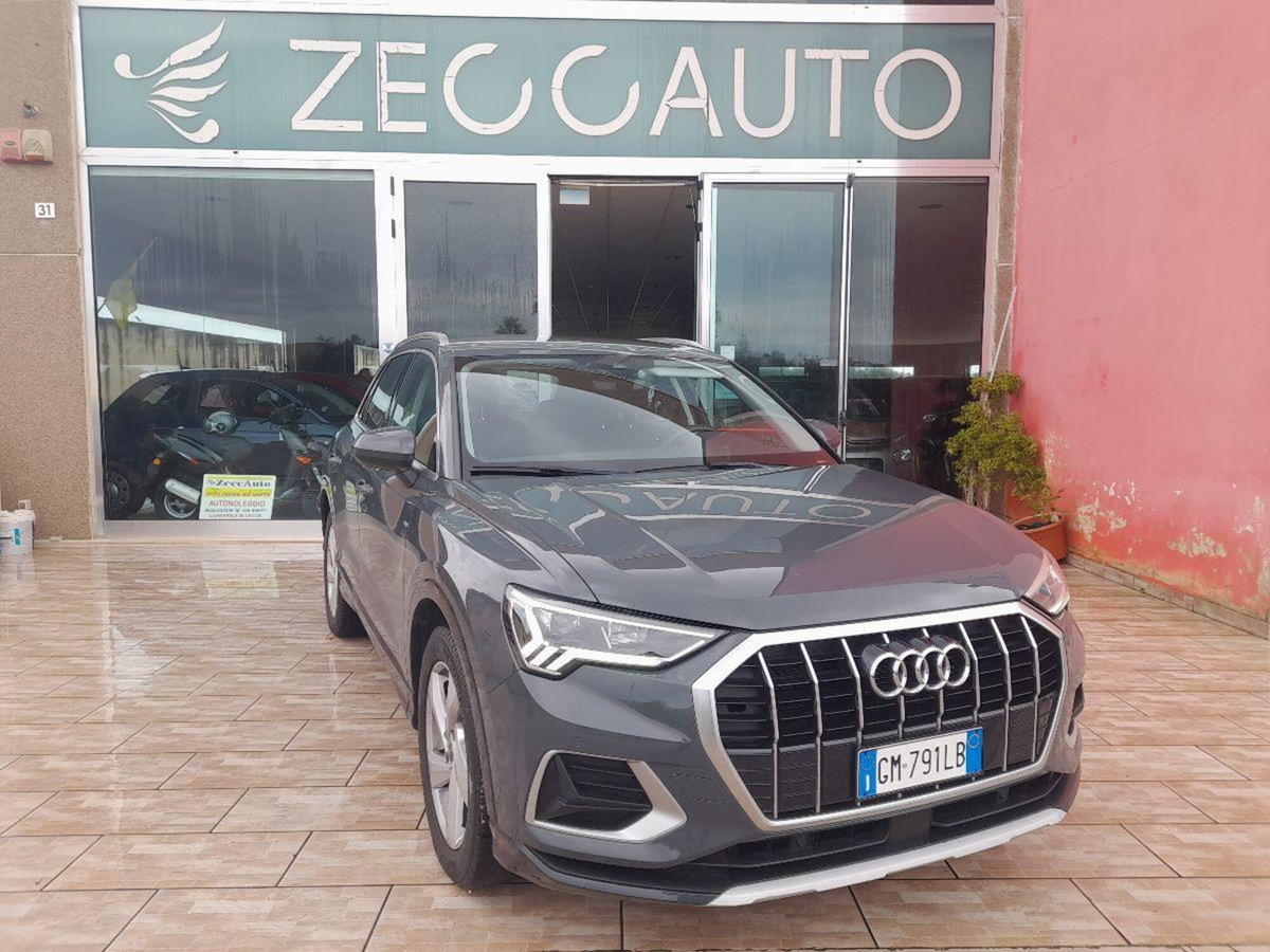 Audi Q3 2.0 TDI 150 CV Business