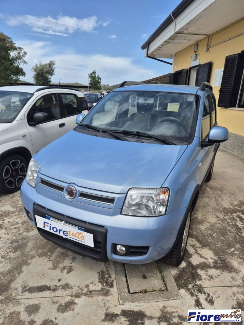 Fiat Panda 1.3 MJT 16V DPF 4x4 Climbing