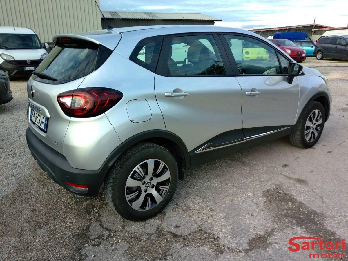Renault Captur dCi 8V 90 CV Start&Stop Energy Life (3)