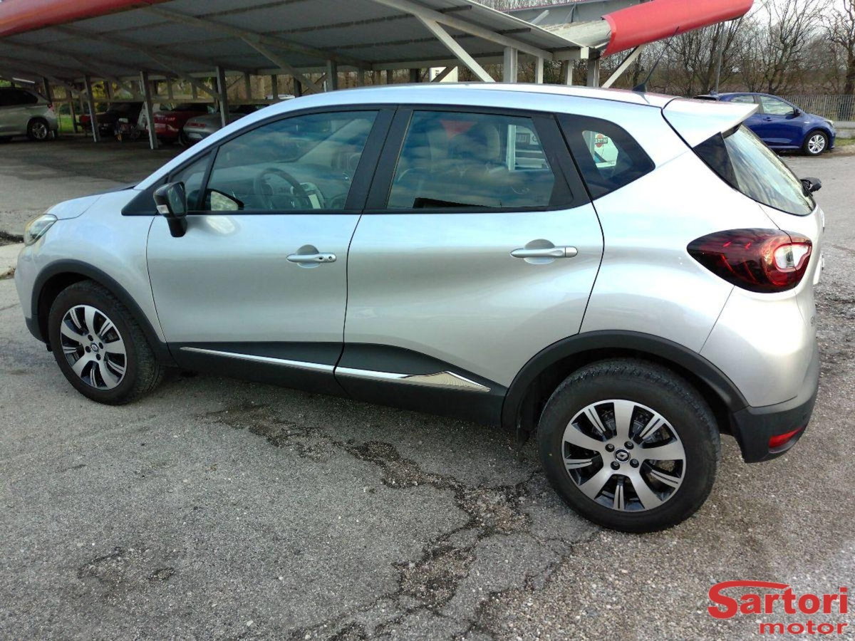 Renault Captur dCi 8V 90 CV Start&Stop Energy Life (4)