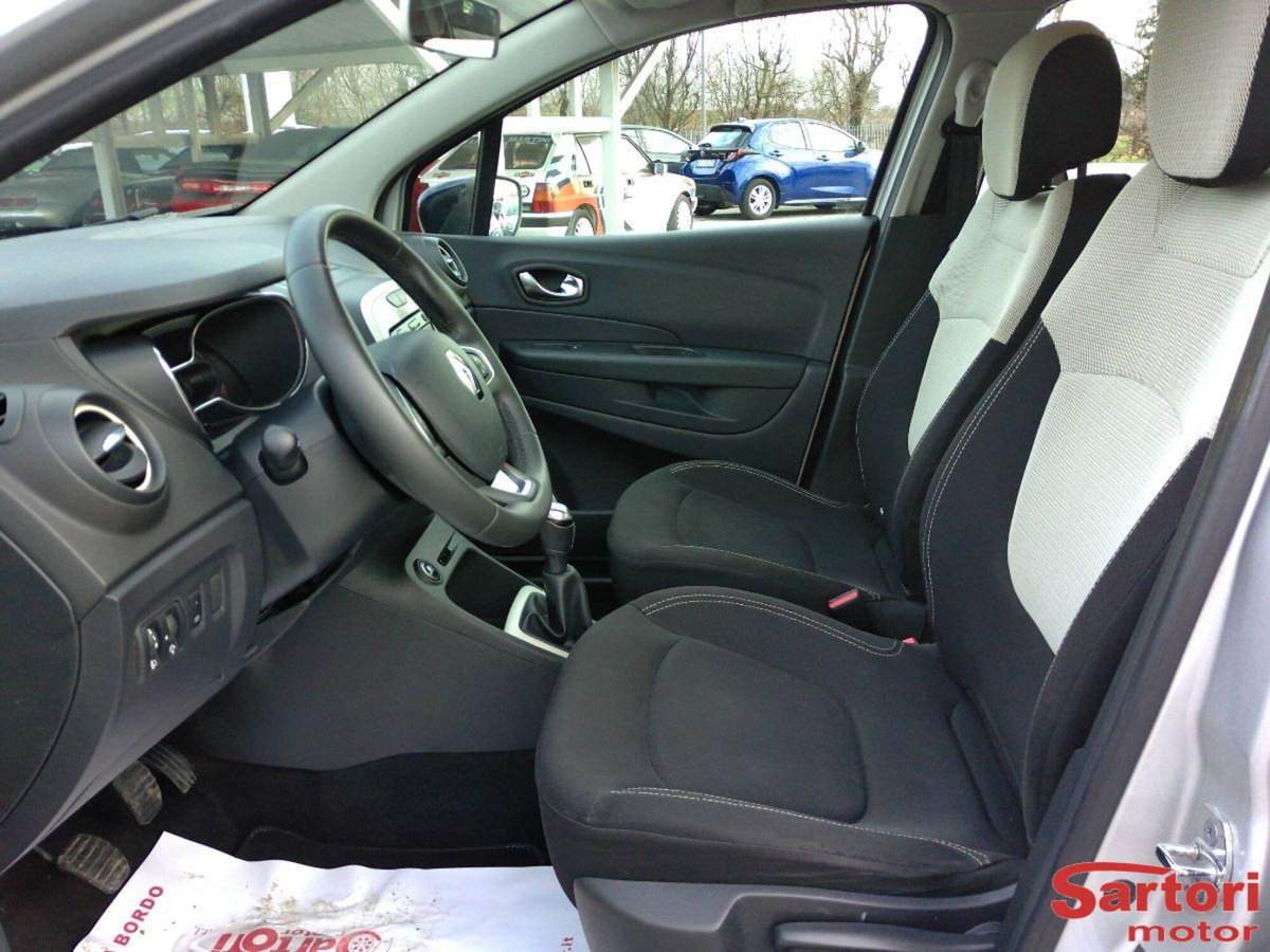 Renault Captur dCi 8V 90 CV Start&Stop Energy Life (5)