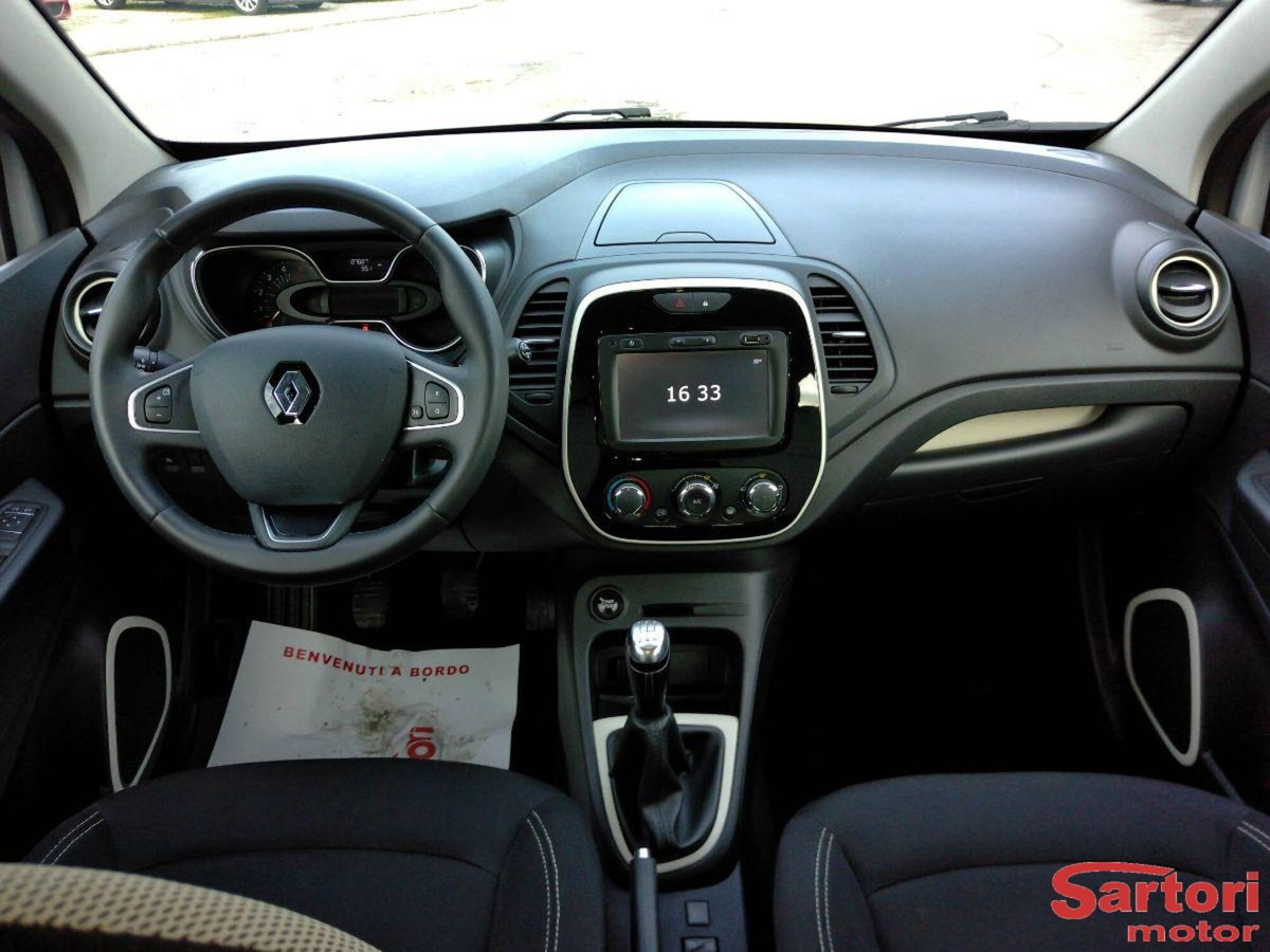 Renault Captur dCi 8V 90 CV Start&Stop Energy Life (6)