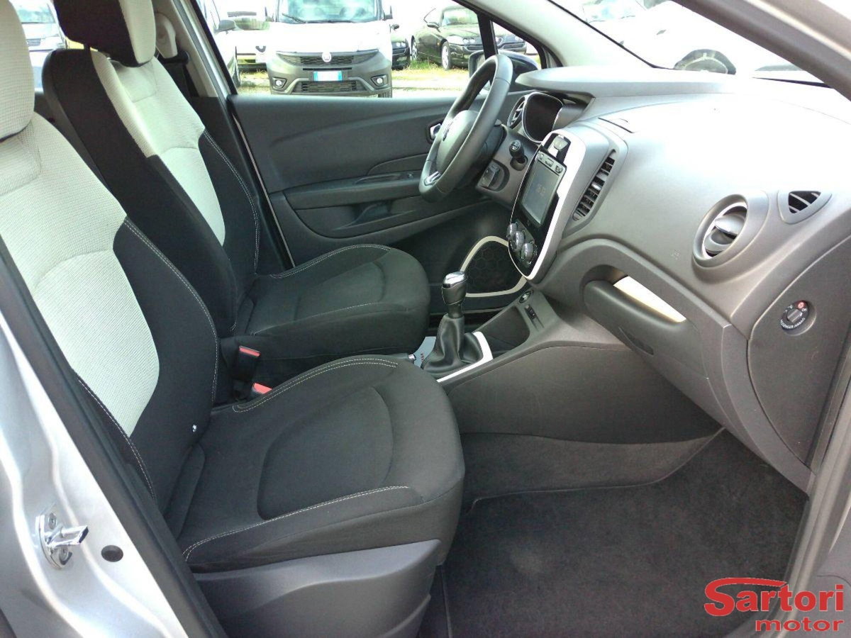 Renault Captur dCi 8V 90 CV Start&Stop Energy Life (7)