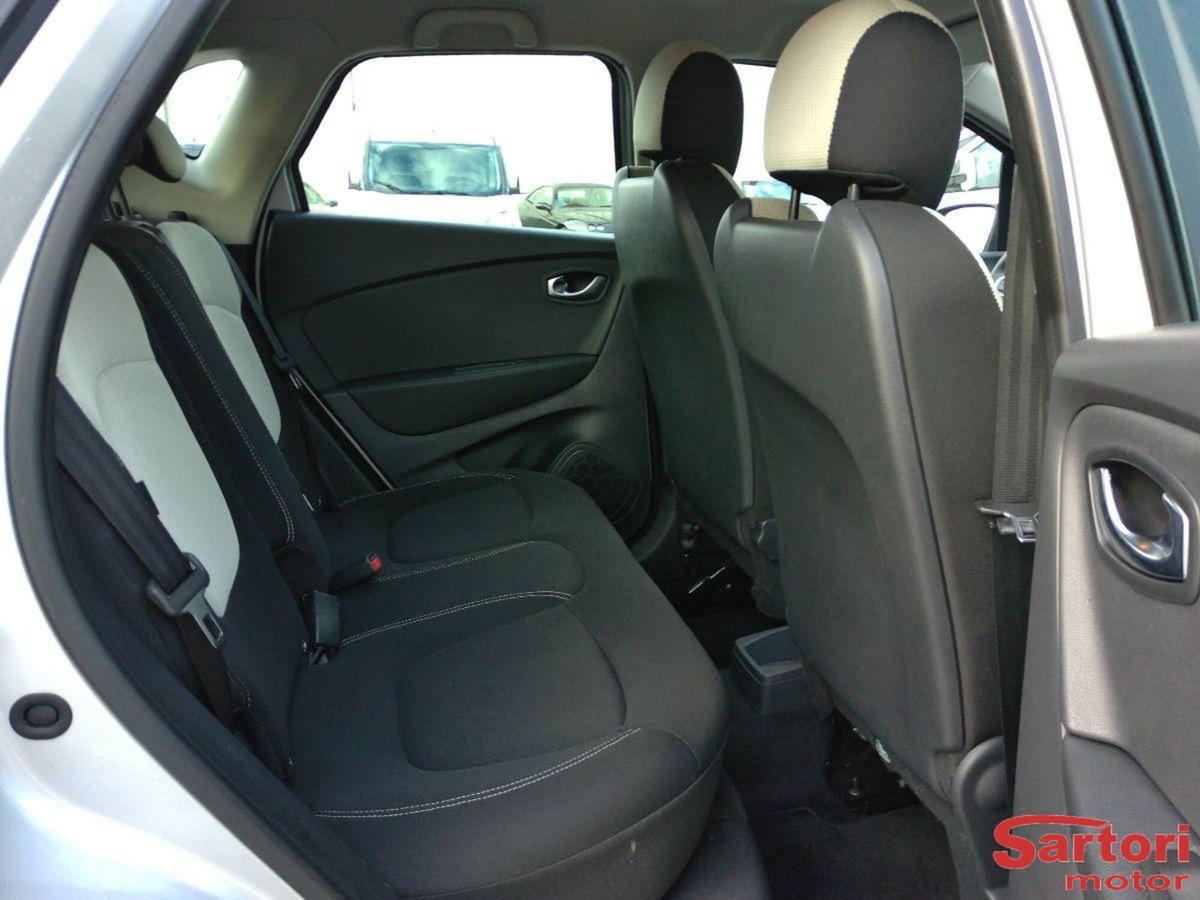 Renault Captur dCi 8V 90 CV Start&Stop Energy Life (8)
