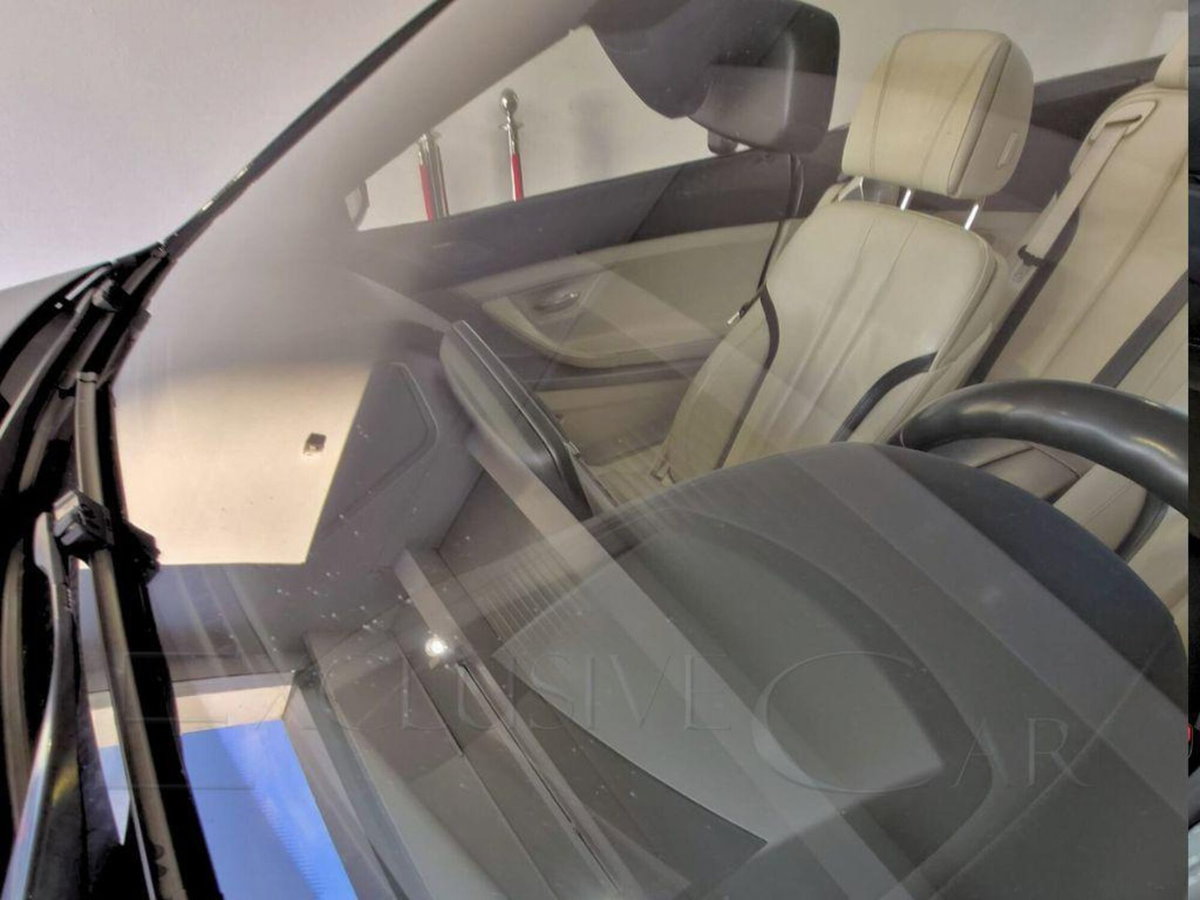 BMW Serie 6 Cabrio 640d xDrive  Msport Edition (8)