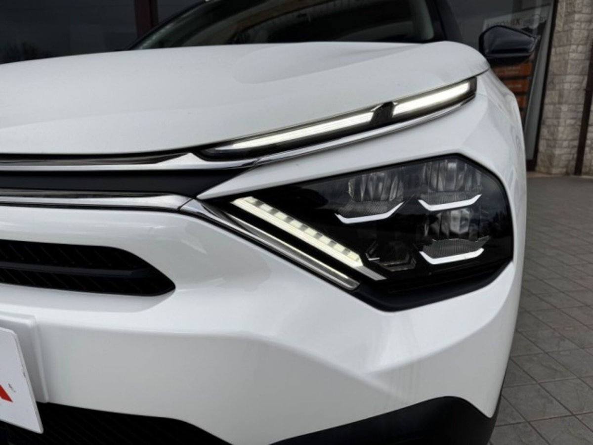 Citroen C4 BlueHDi 110 S&S Feel (7)