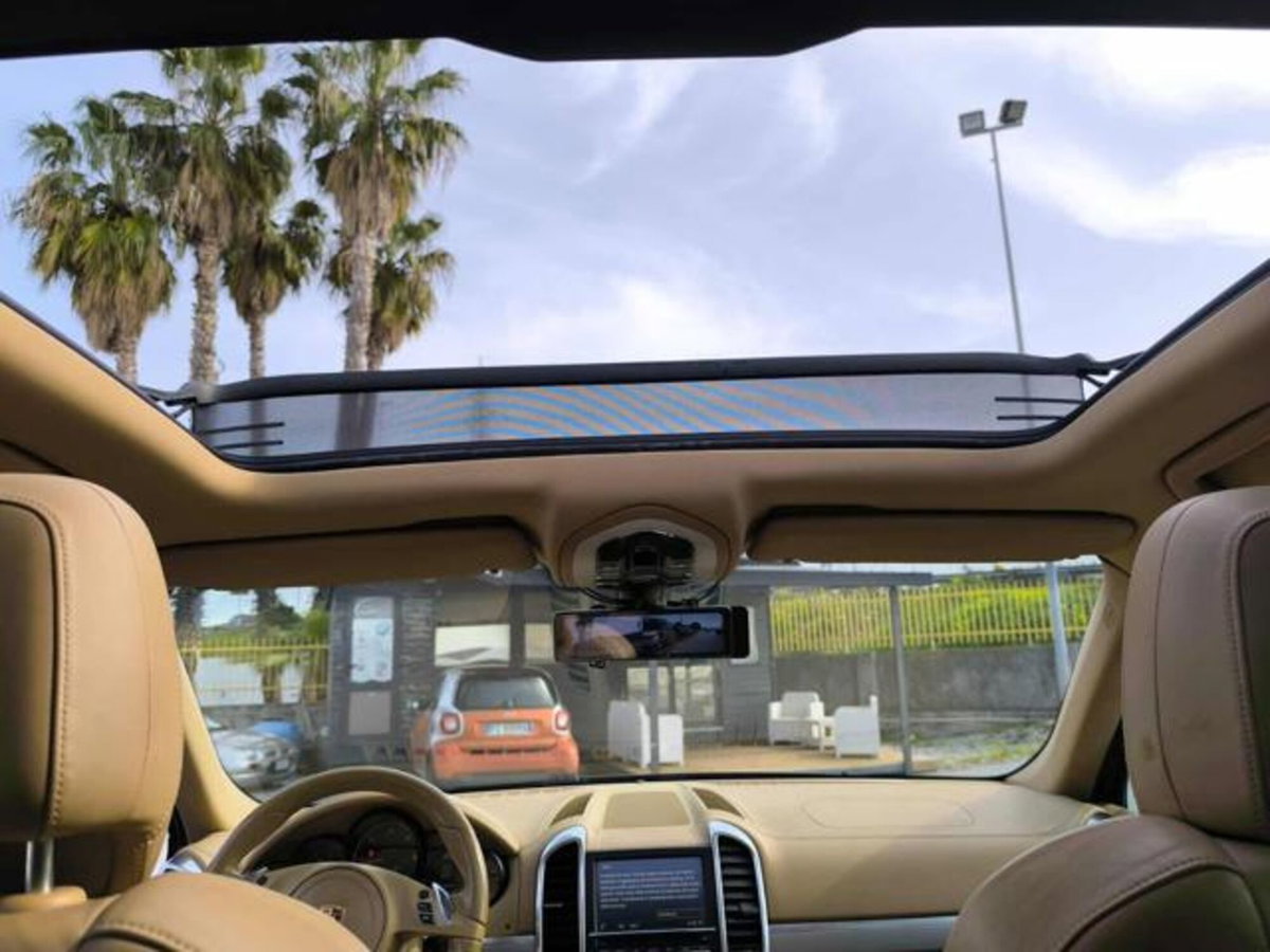 Porsche Cayenne 3.0 Diesel 250CV Platinum Edition (20)