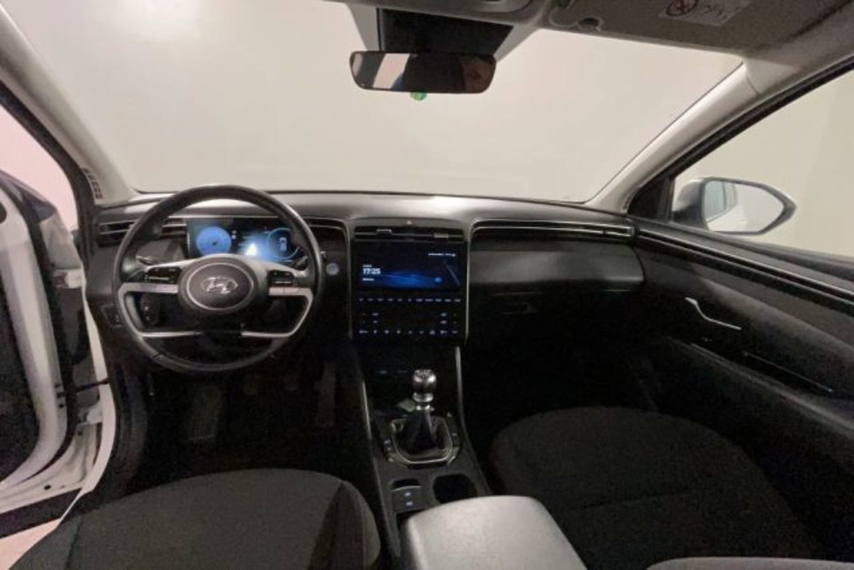 Hyundai Tucson 1.6 crdi 48V Xline 2wd dct (11)