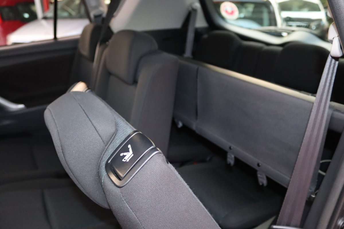 Toyota Verso 2.0 D Style 7 posti (10)