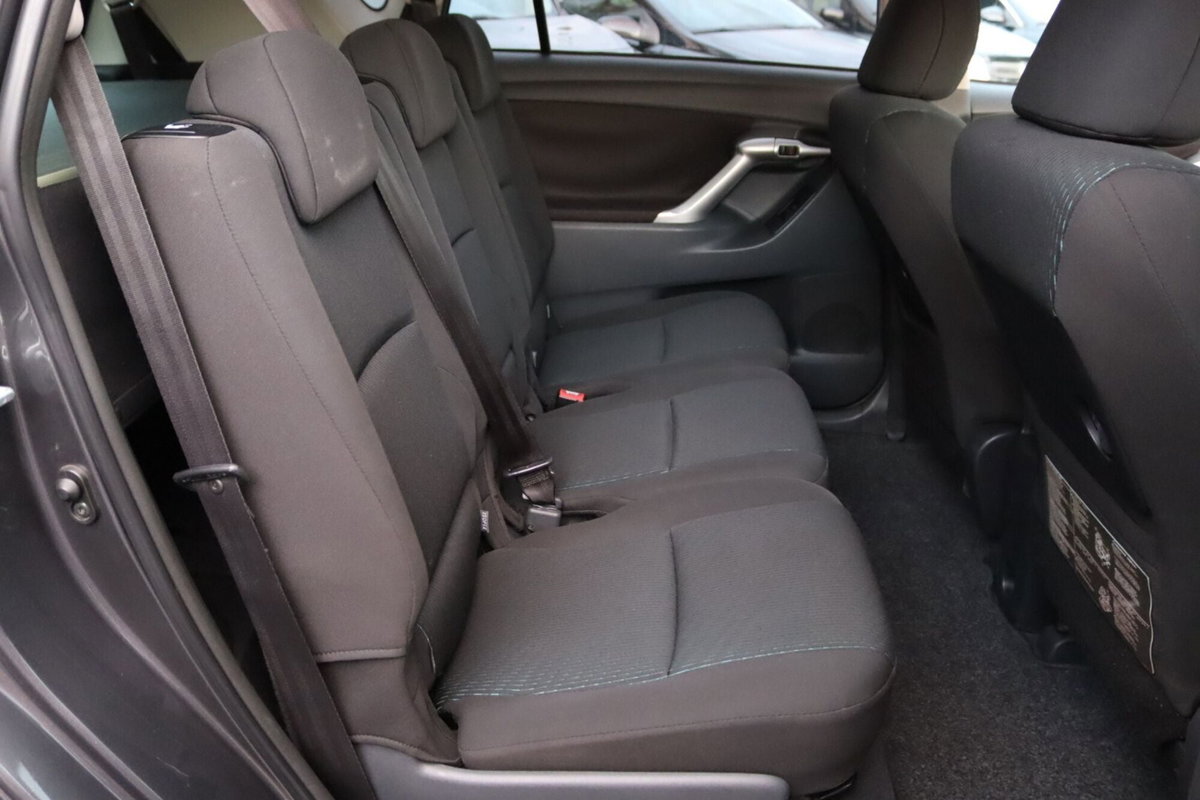 Toyota Verso 2.0 D Style 7 posti (14)