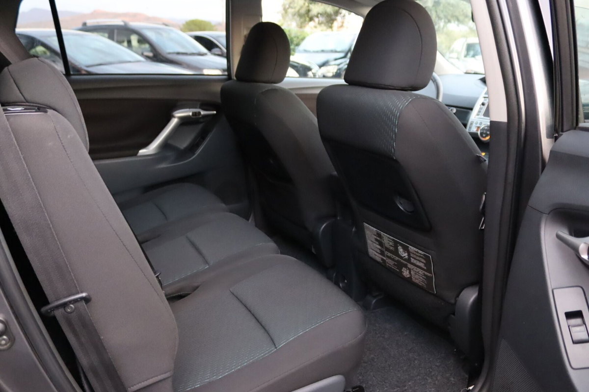Toyota Verso 2.0 D Style 7 posti (15)