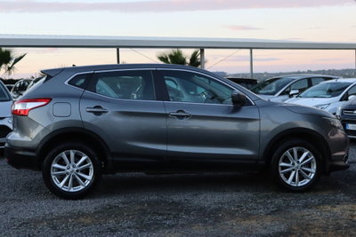 Nissan Qashqai 1.5 dCi Business (10)