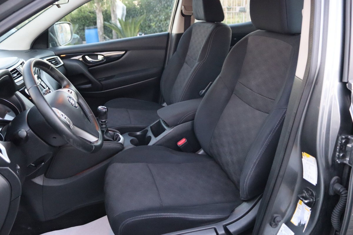 Nissan Qashqai 1.5 dCi Business (14)