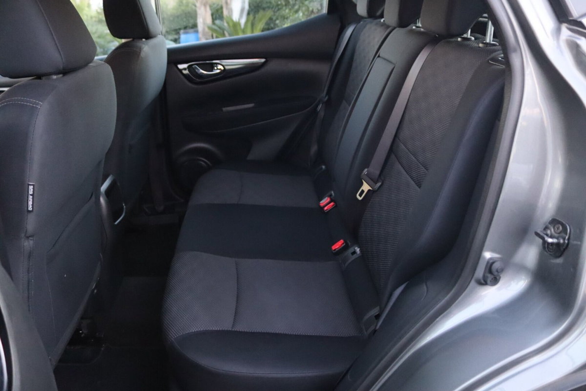 Nissan Qashqai 1.5 dCi Business (16)