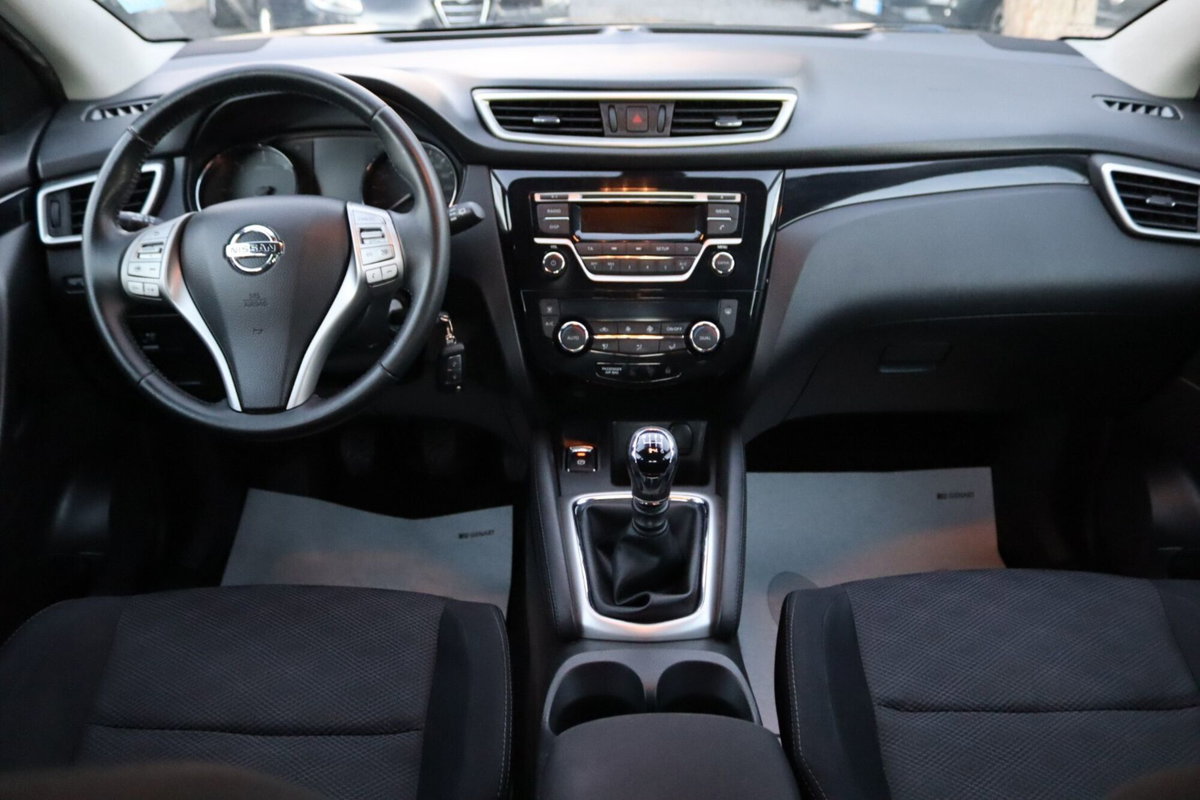 Nissan Qashqai 1.5 dCi Business (17)