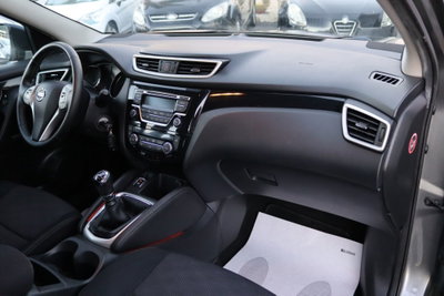Nissan Qashqai 1.5 dCi Business (18)