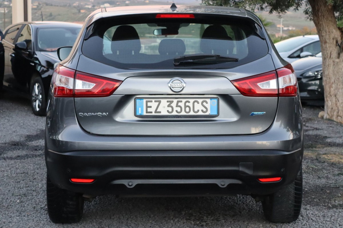 Nissan Qashqai 1.5 dCi Business (7)