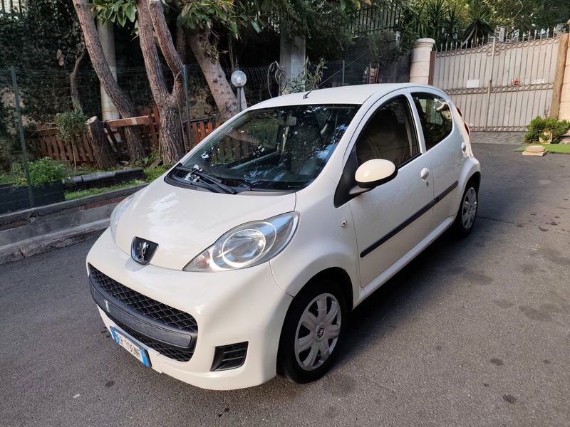 Peugeot 107 68CV 5p. Sweet Years