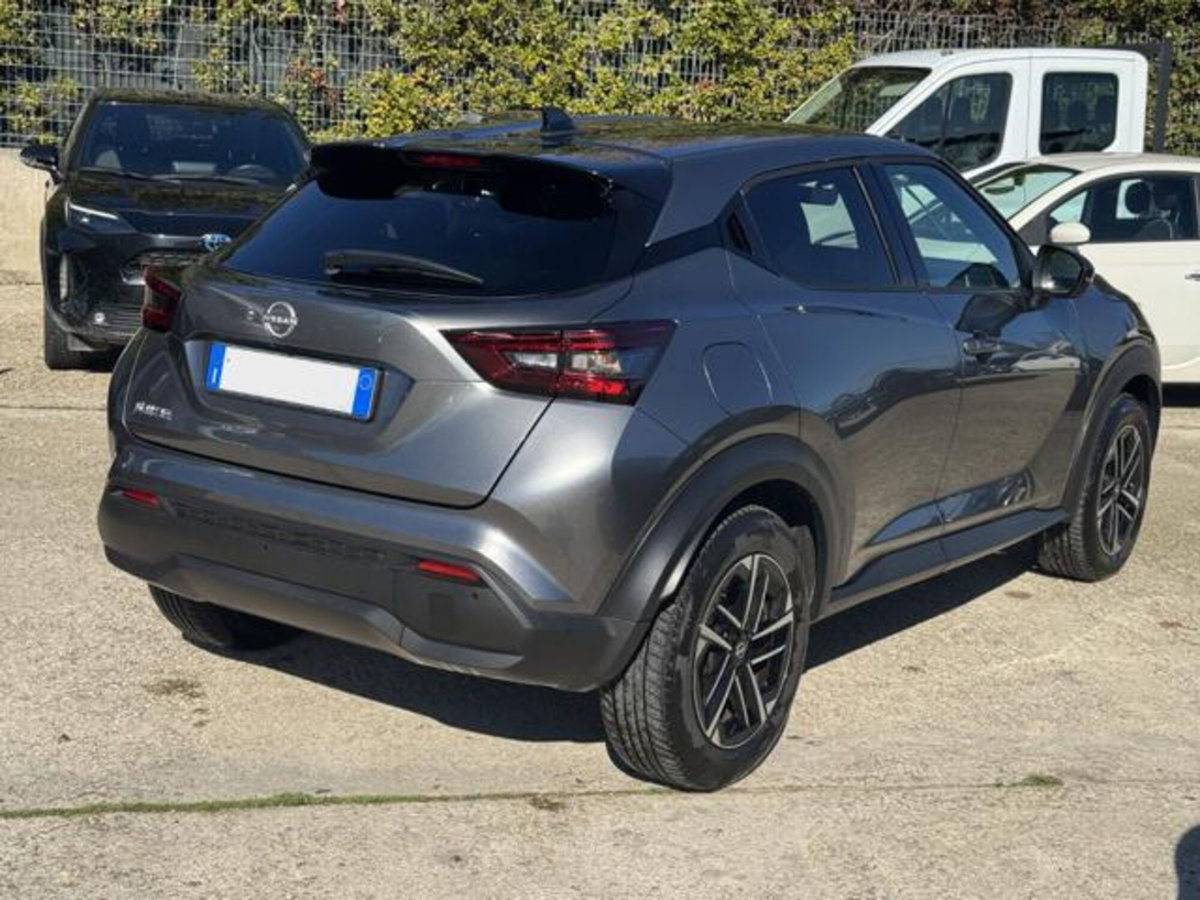 Nissan Juke 1.0 dig-t Acenta 114cv (4)