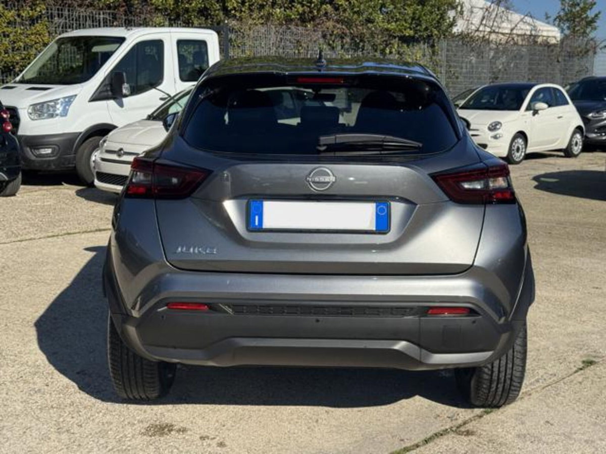 Nissan Juke 1.0 dig-t Acenta 114cv (14)