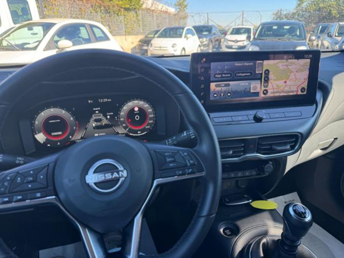 Nissan Juke 1.0 dig-t Acenta 114cv (8)