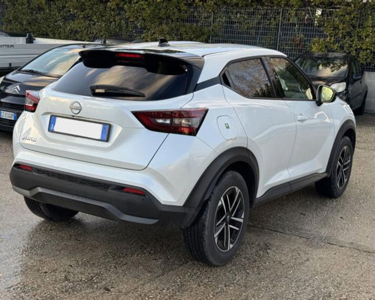 Nissan Juke 1.0 dig-t N-Connecta 114cv dct (4)
