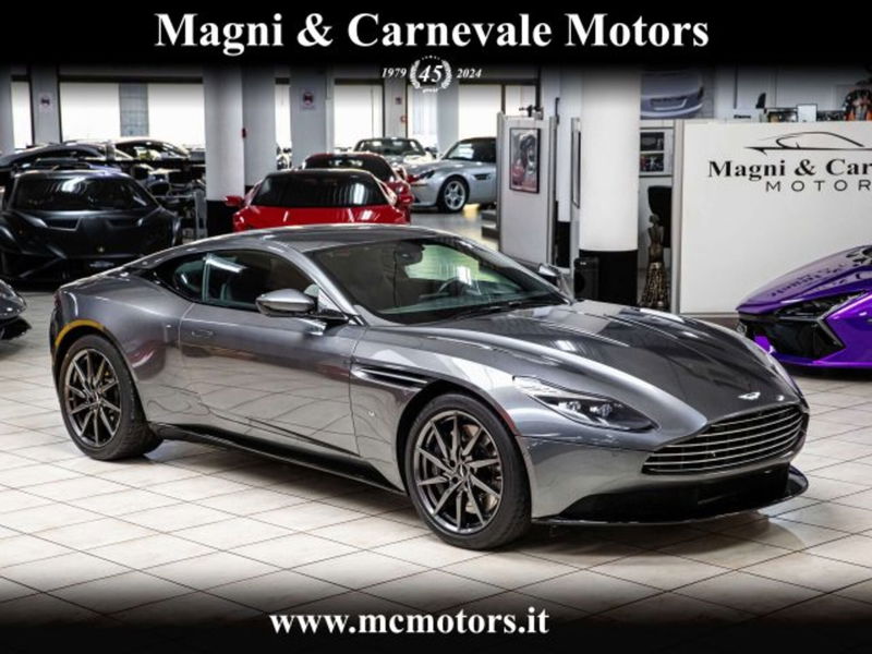 Aston Martin DB11 DB11 V12 AMR Coupé