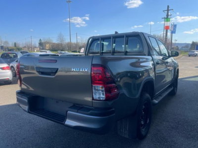 Toyota Hilux 2.D-4D 4WD porte Double Cab Comfort (3)