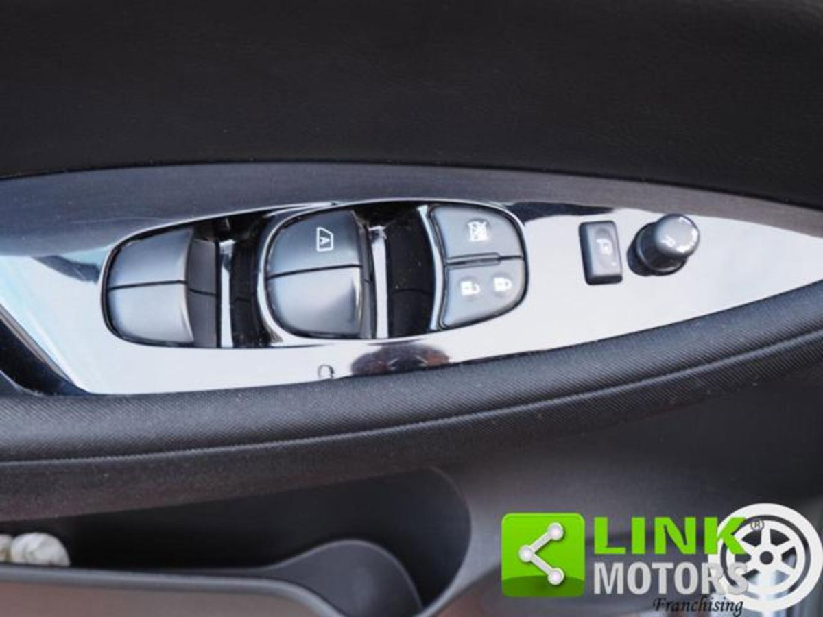 Nissan Leaf N-Connecta (14)