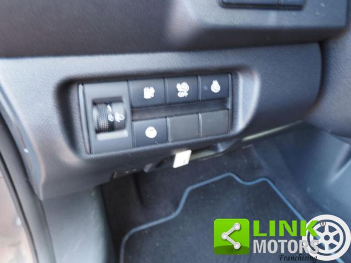 Nissan Leaf N-Connecta (15)