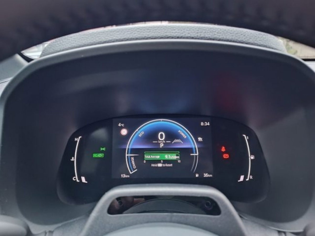 Toyota Aygo X 1.5 hybrid e-cvt (15)