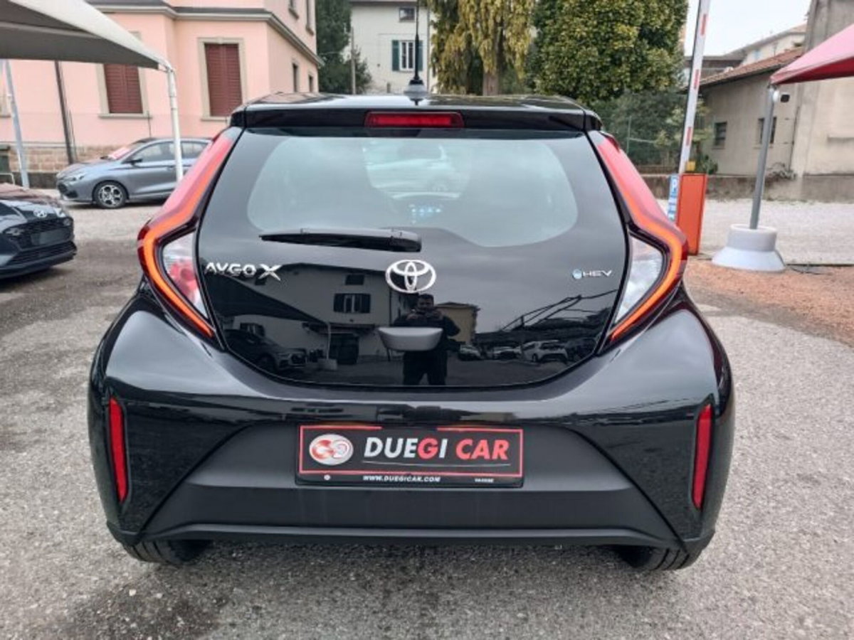 Toyota Aygo X 1.5 hybrid e-cvt (6)