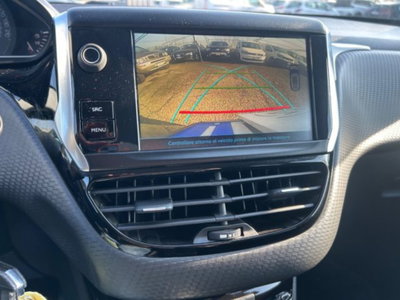 Peugeot 2008 120 S&S Black Matt (14)