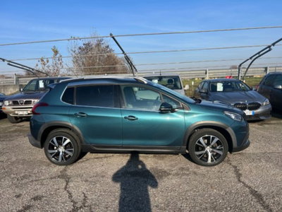 Peugeot 2008 120 S&S Black Matt (3)