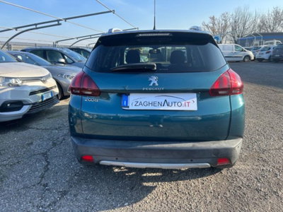 Peugeot 2008 120 S&S Black Matt (5)