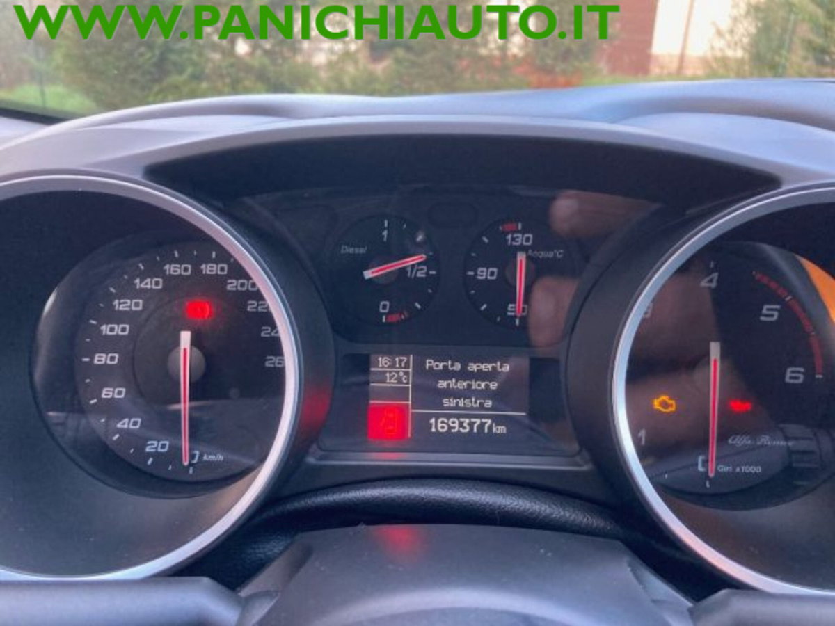 Alfa Romeo Giulietta 1.6 JTDm Giulietta 120cv (14)
