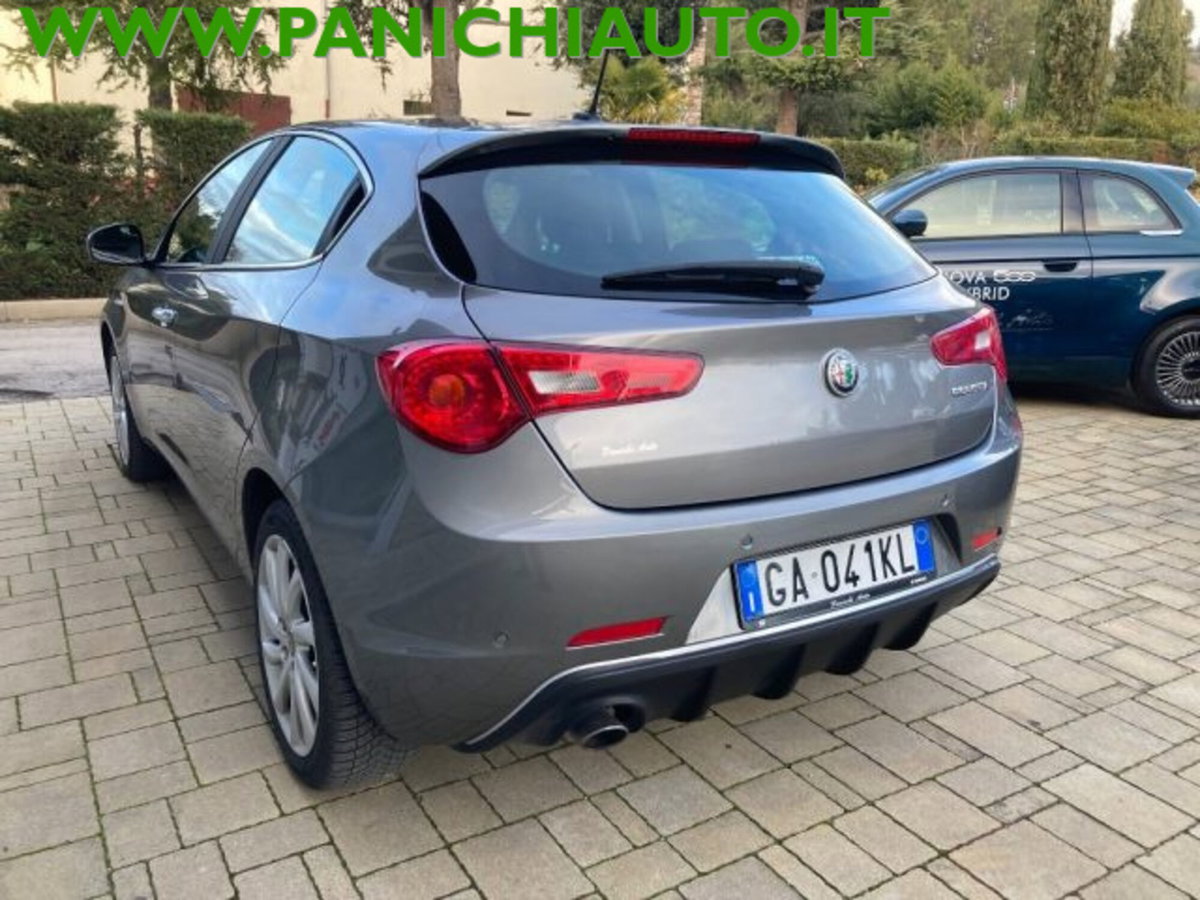 Alfa Romeo Giulietta 1.6 JTDm Giulietta 120cv (7)