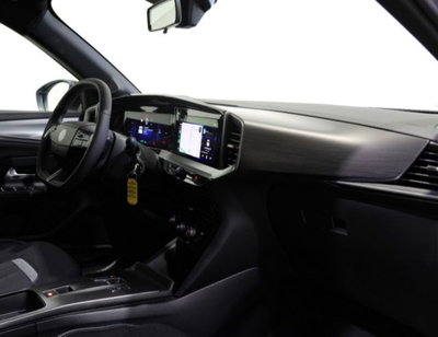 Opel Mokka electric GS 136cv (12)