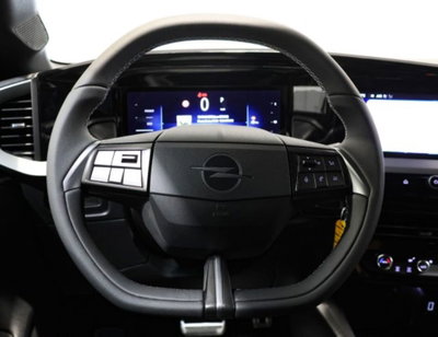 Opel Mokka electric GS 136cv (14)