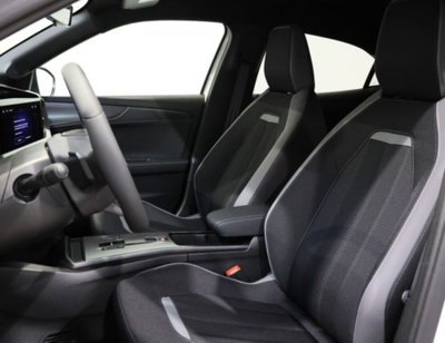 Opel Mokka electric GS 136cv (8)