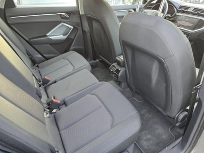Audi Q3 Sportback 40 TDI quattro S tronic Business Plus (12)