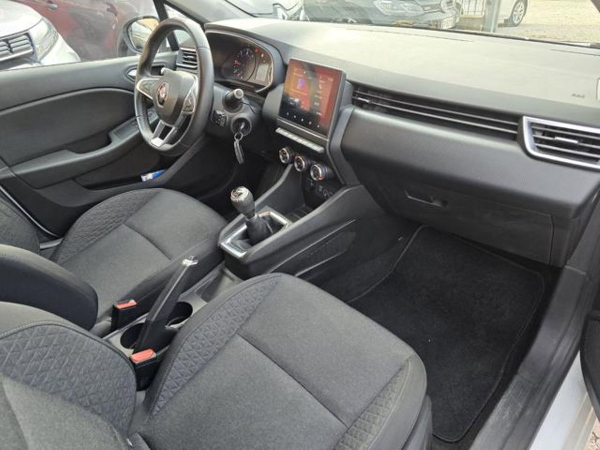 Renault Clio Blue dCi 85 CV 5 porte Zen (11)